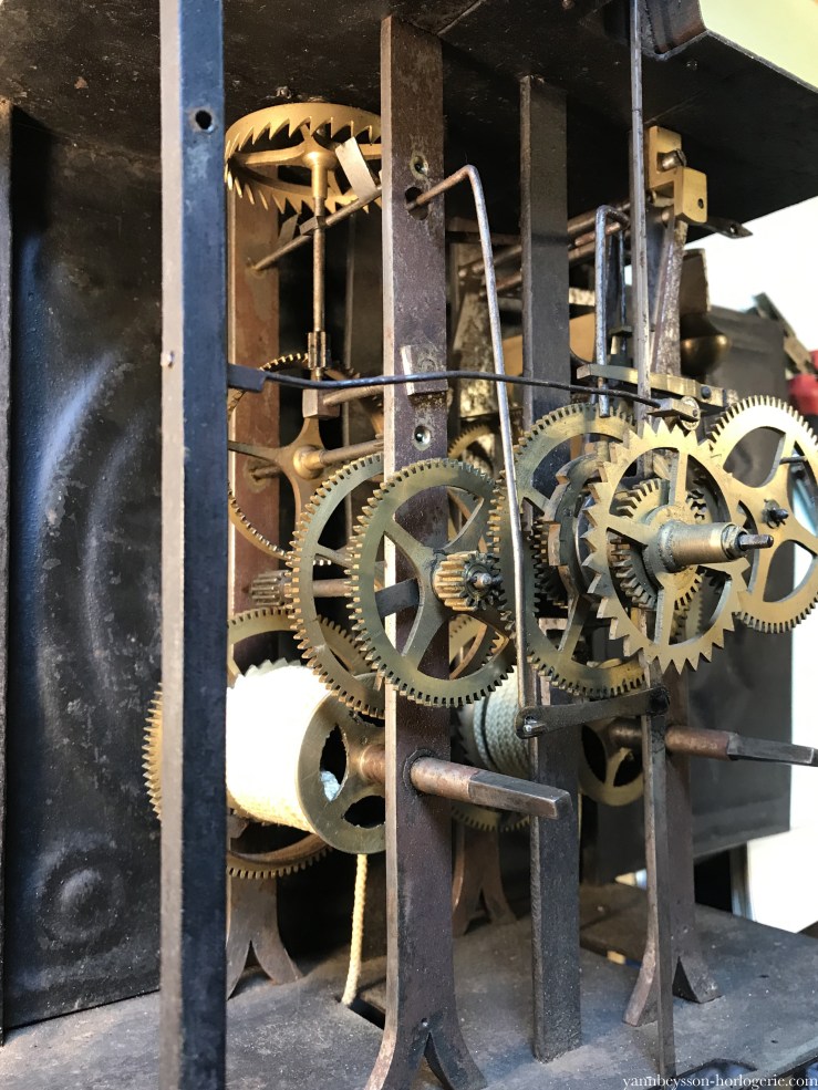 horloge-comtoise-yann-beysson-horlogerie